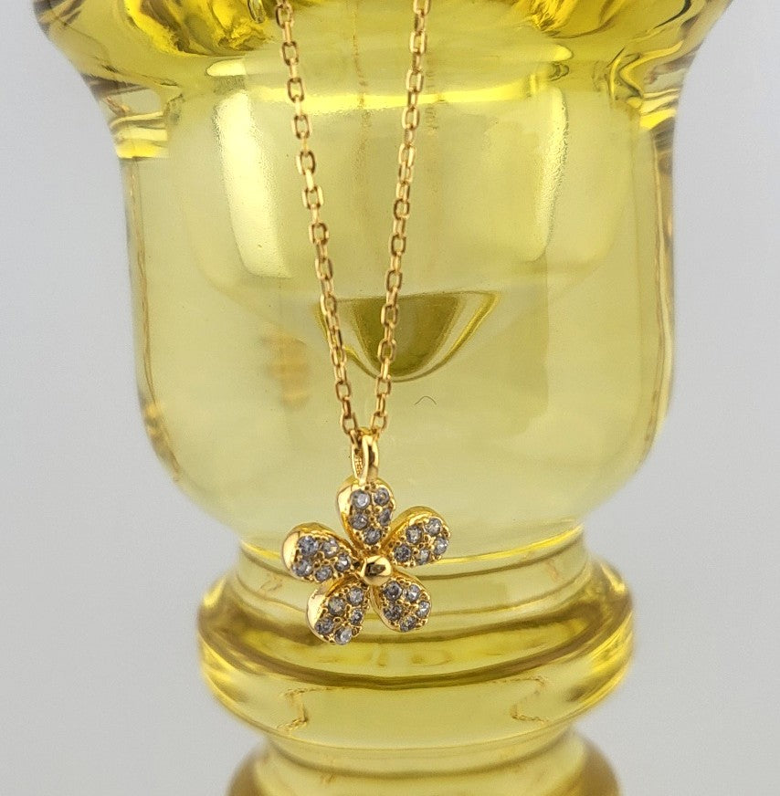 Gold Plated Sterling Silver Daisy Bloom Necklace