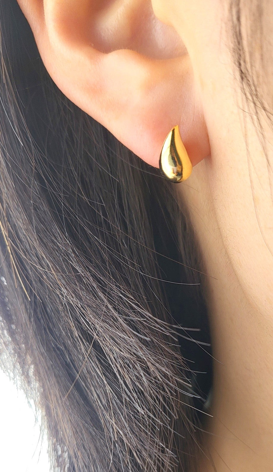 Sterling Silver Golden Dew Teardrop Studs