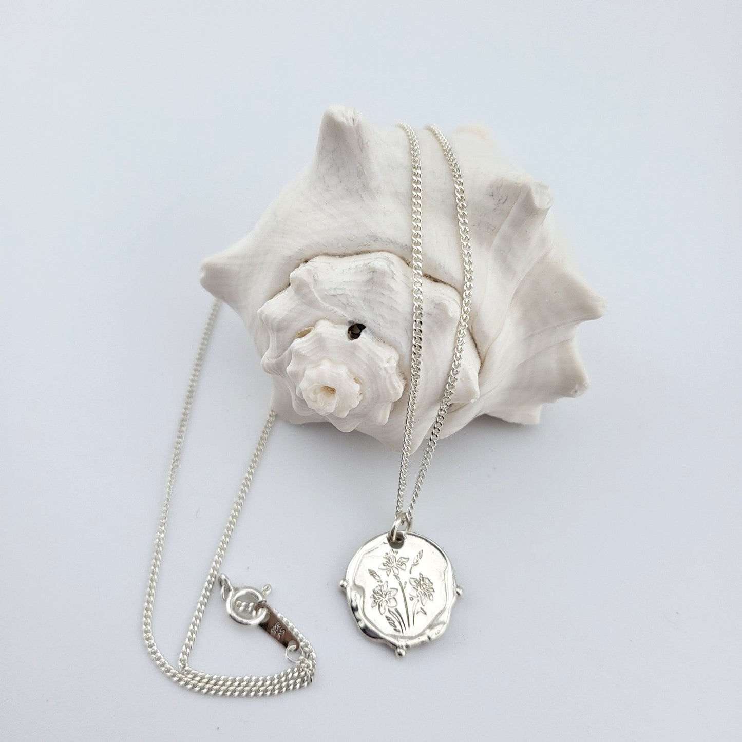 Sterling Silver Wild Bloom Medallion Necklace