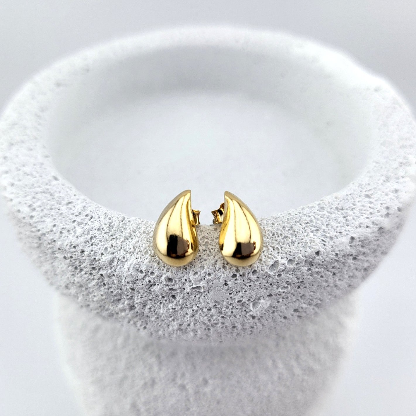 Golden Dew Teardrop Studs